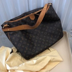 Louis Vuitton Purse